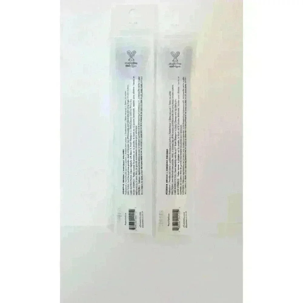 e.l.f. 24115 Fan‎ White Powder Brush for Powder Blush & Bronzer New